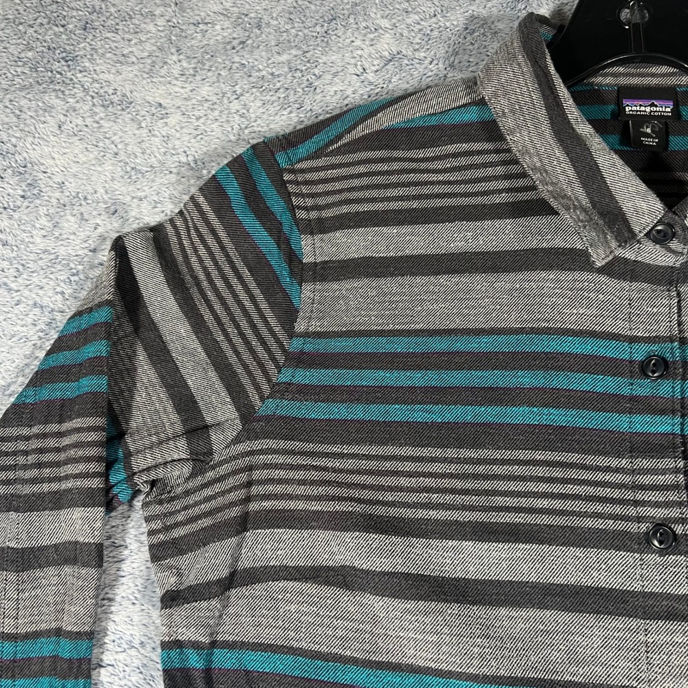Patagonia Womens Organic Cotton‎ Striped Button Down Shirt Grey Teal Size 6 - Picture 3 of 16